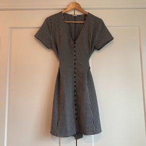 En Créme Gingham Dress